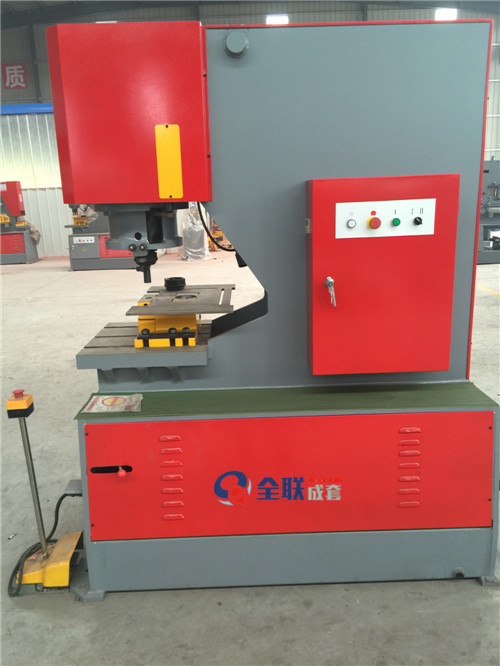 聯合(hé)液壓沖孔機 聯合液(yè)壓沖孔機