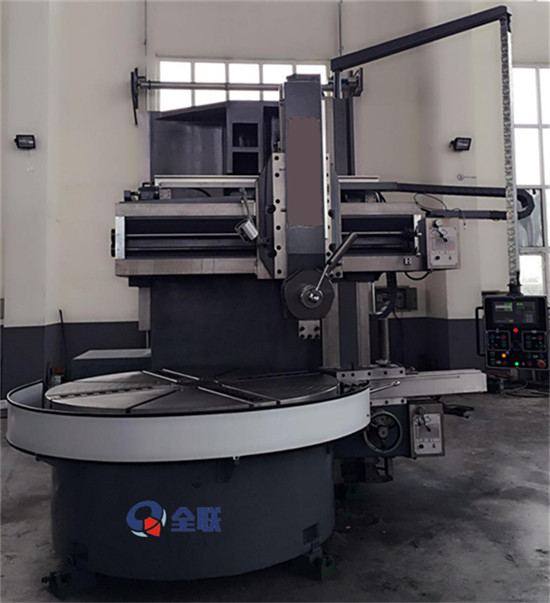 單柱立式(shì)車床 單柱立式(shi)車床