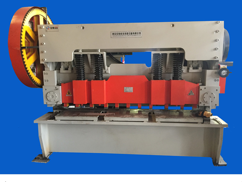 Q12-13X2500電動機(jī)械剪闆機(ji) Q12-13X2500電動(dòng)機械剪闆(pan)機
