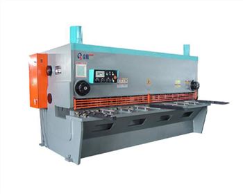 河(he)南液壓(yā)閘式數(shù)控剪闆(pǎn)機