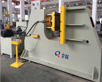 青海卧式(shi)液壓機