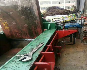 液(yè)壓打包(bao)機維修(xiu)保養