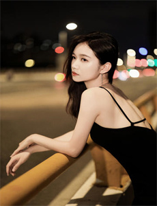 顶级少妇倣爱A片XXX-金允书