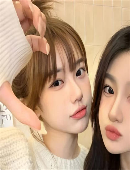 《爱季庆典之最后的新年快乐》欣赏手册：欣赏艺术表现与美学价值 丰富文化知识的实用方法